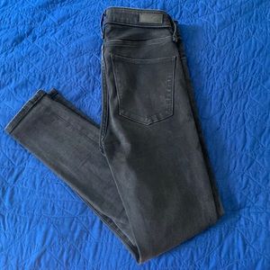 Abercrombie High Rise Super Skinny